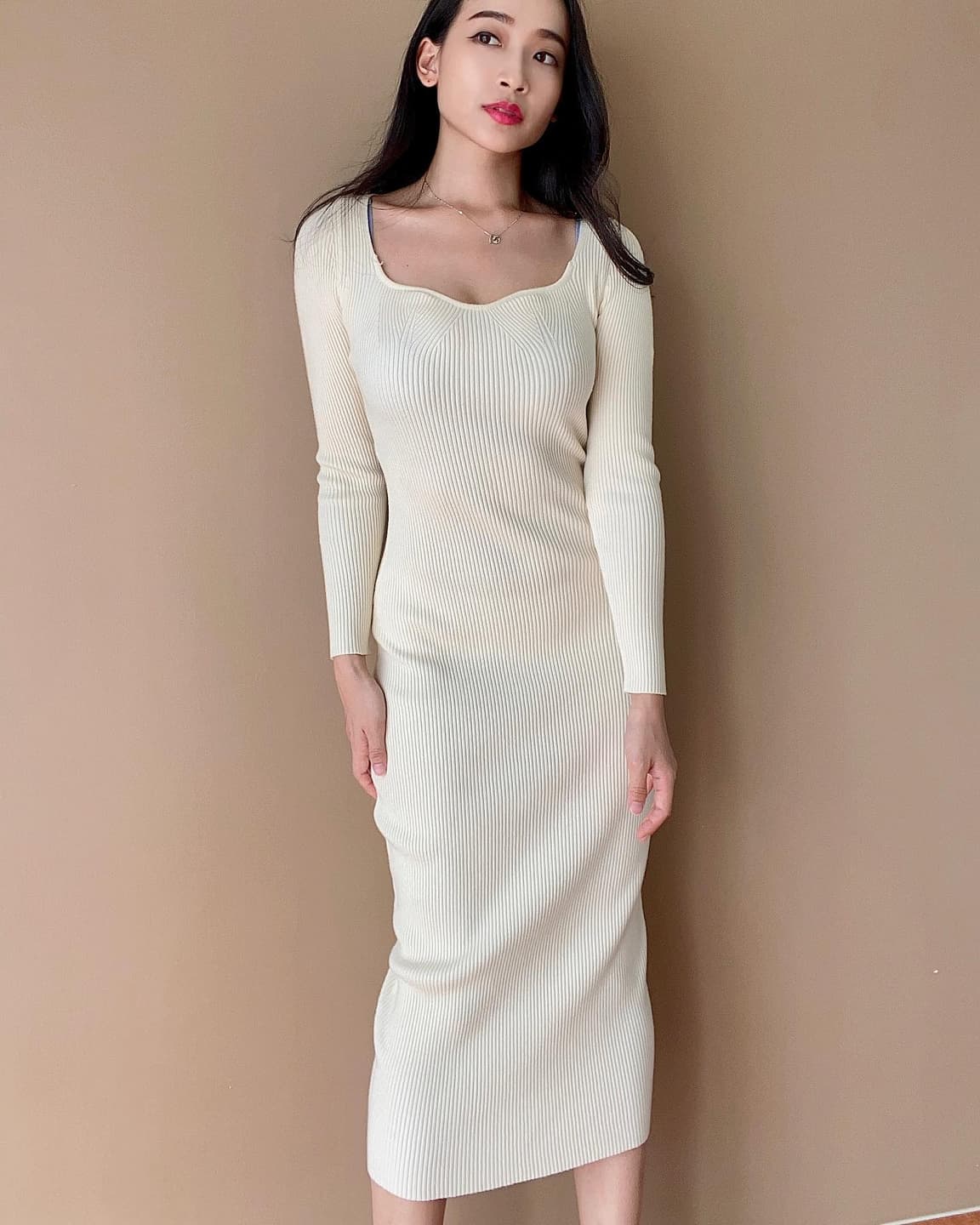 Square-neck split knit dress in stock 6