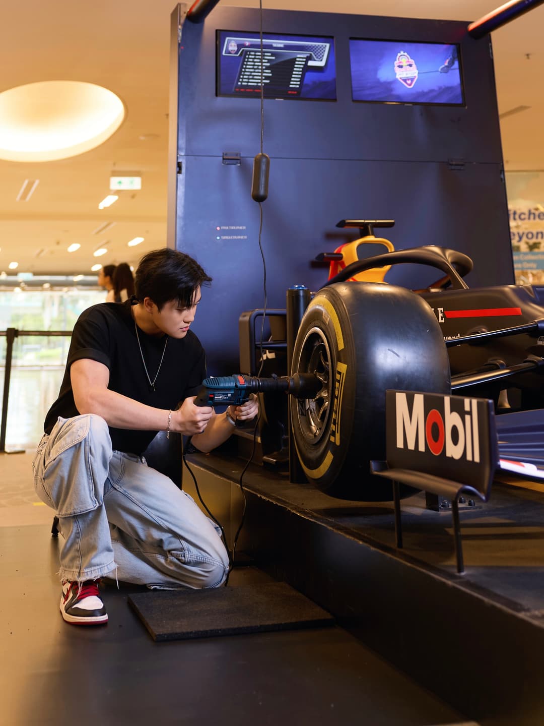 Taikoo Shing 4