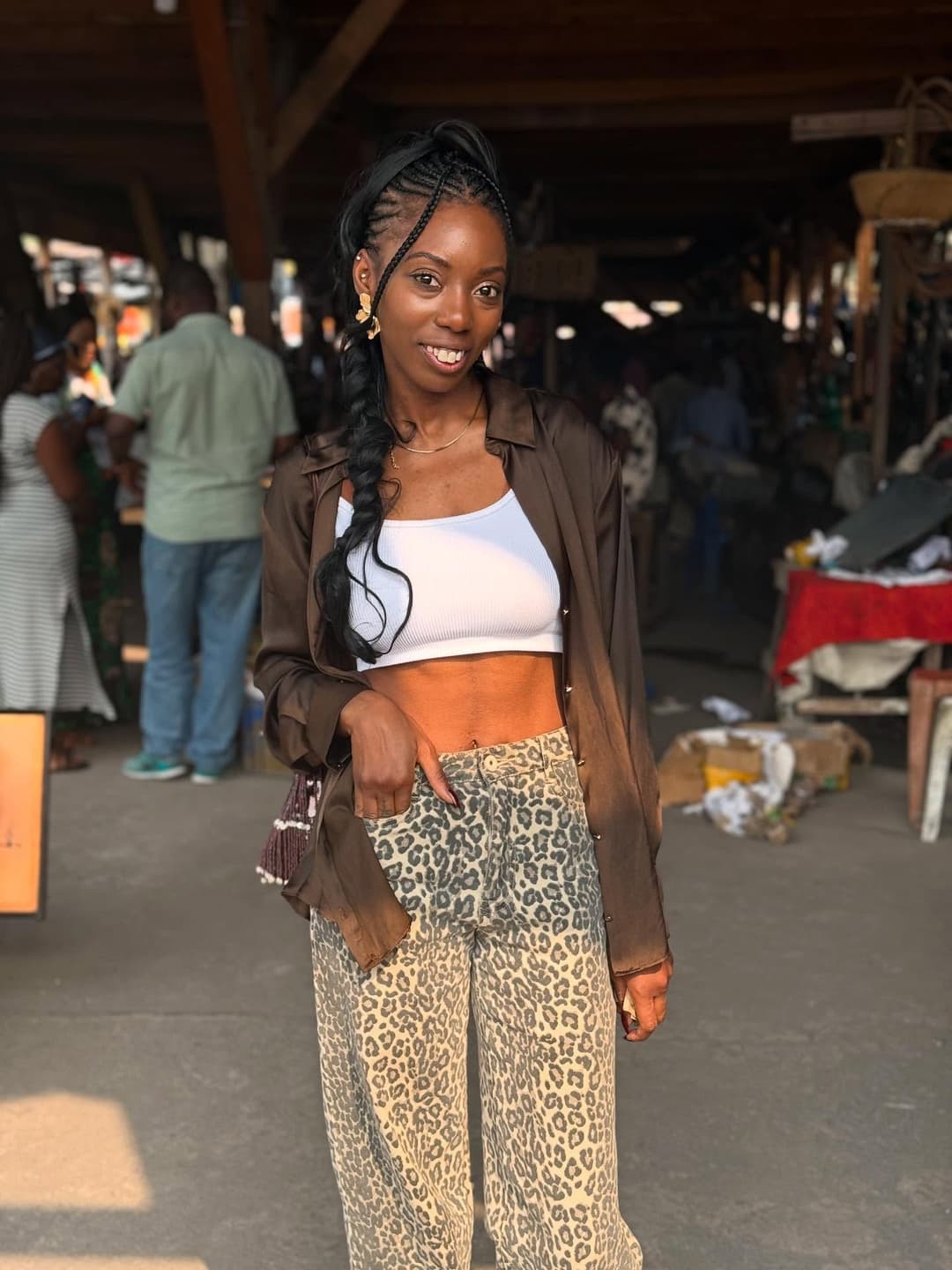 And as a Congolese Na Za, I couldn't miss the Artists' Market during my stay, a detour w 2