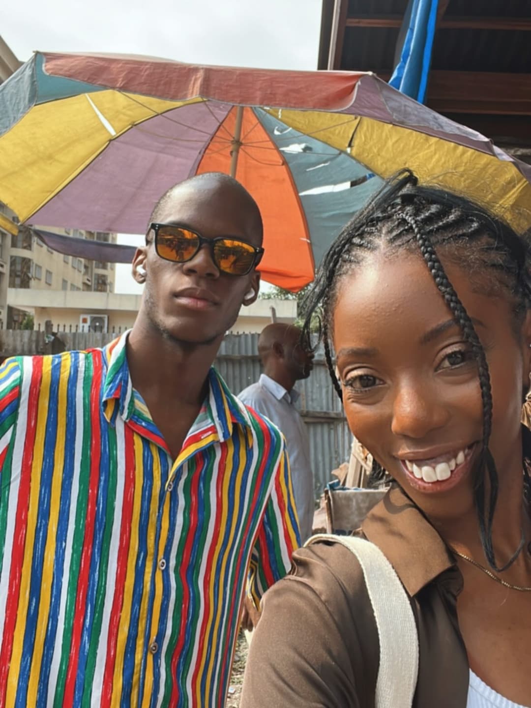And as a Congolese Na Za, I couldn't miss the Artists' Market during my stay, a detour w 4
