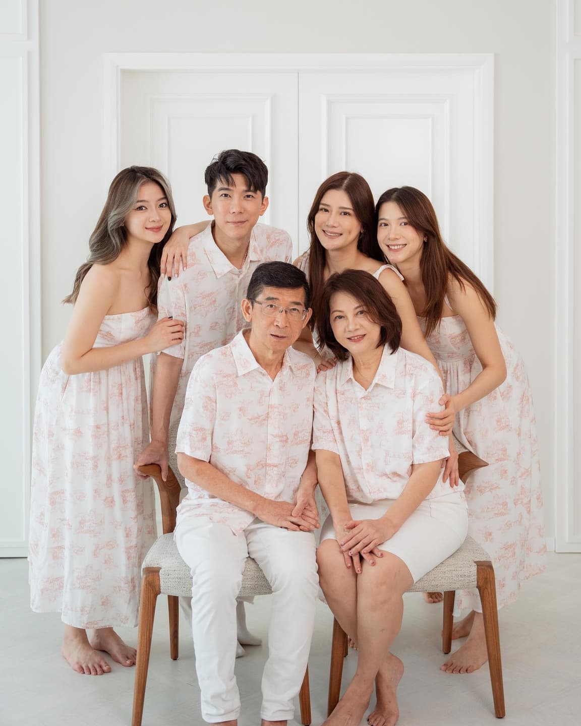 Another family photo! 2
