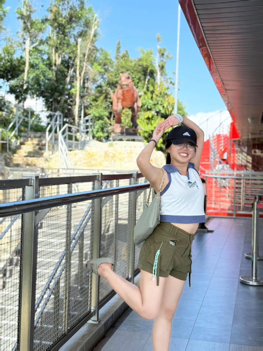 A Waste of a Child's Outing with Parents 4