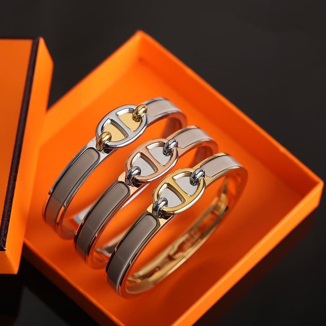 Hermès Pig Nose Bracelet Share 5