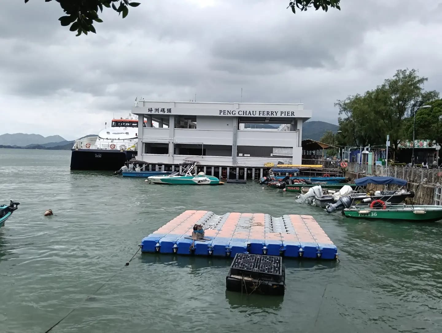 Peng Chau Ramble with Dad's Group 5