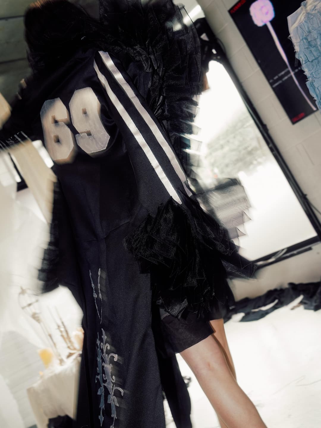 I'm looking at clothes. 2