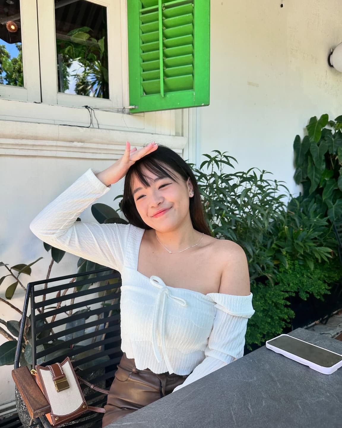Sunshine is the best filter☀️ 7