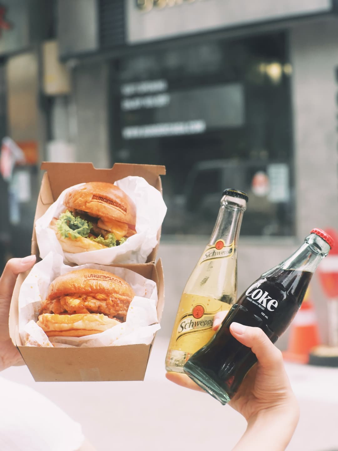 BURGER 2