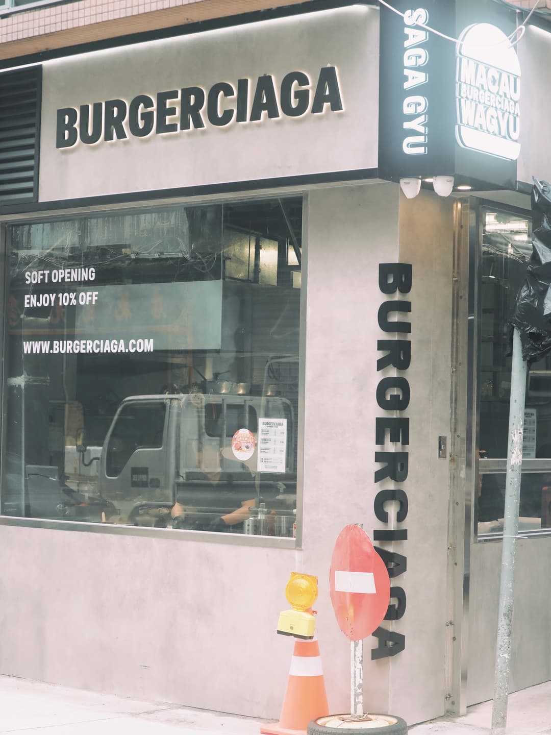 BURGER 5