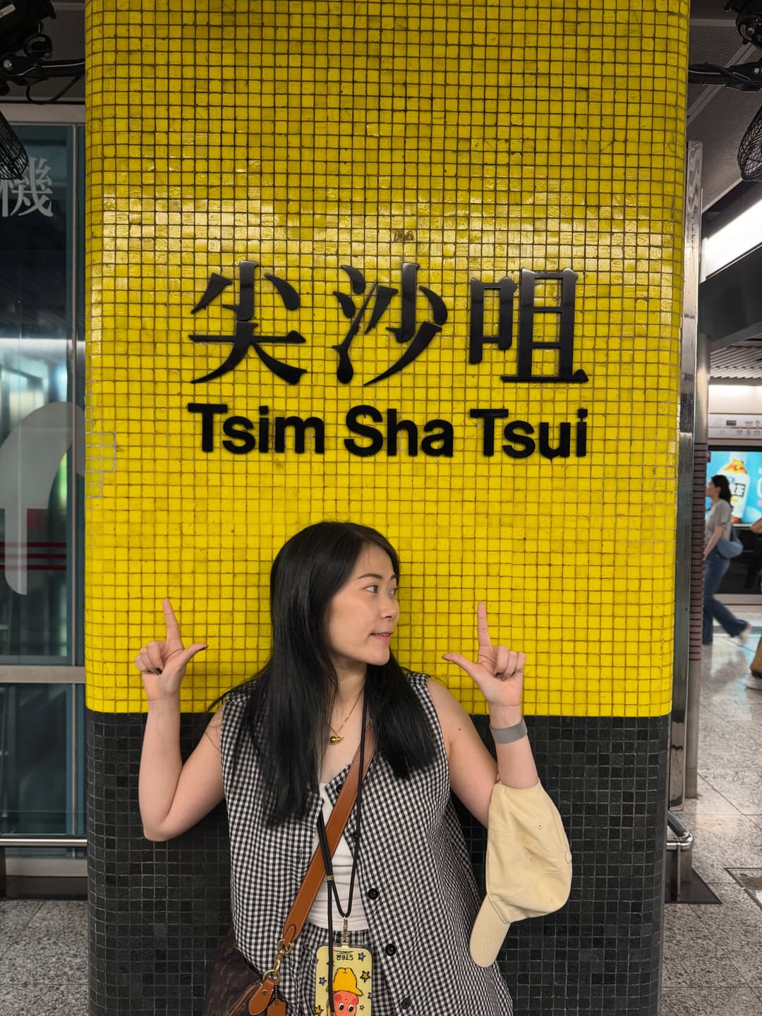 Hong Kong MTR Station Photo Spot Guide 6