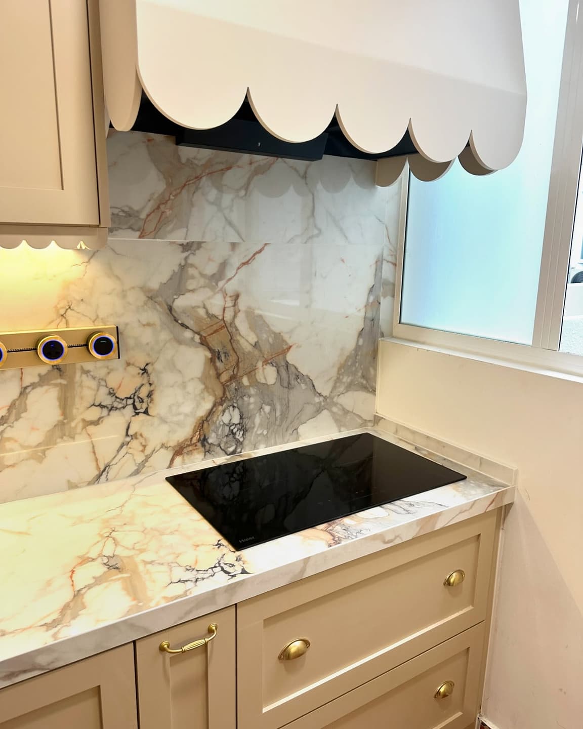 Beautiful Flat Cabinetry Ideas 5
