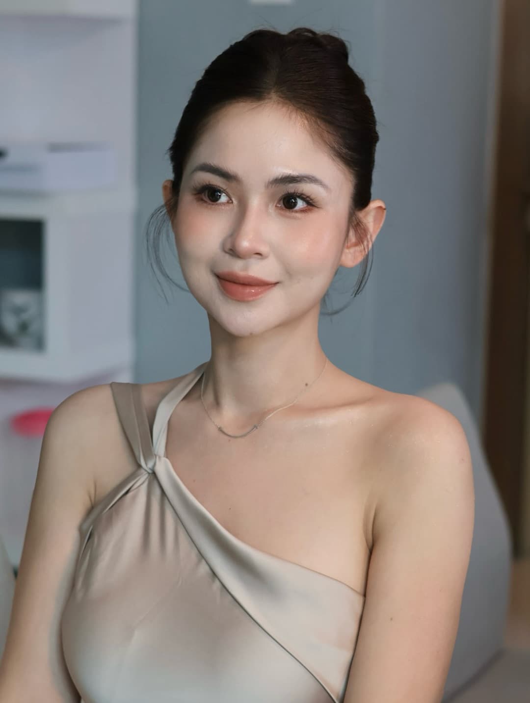 Bridal High-End Makeup and Hairstyle Sharing 2