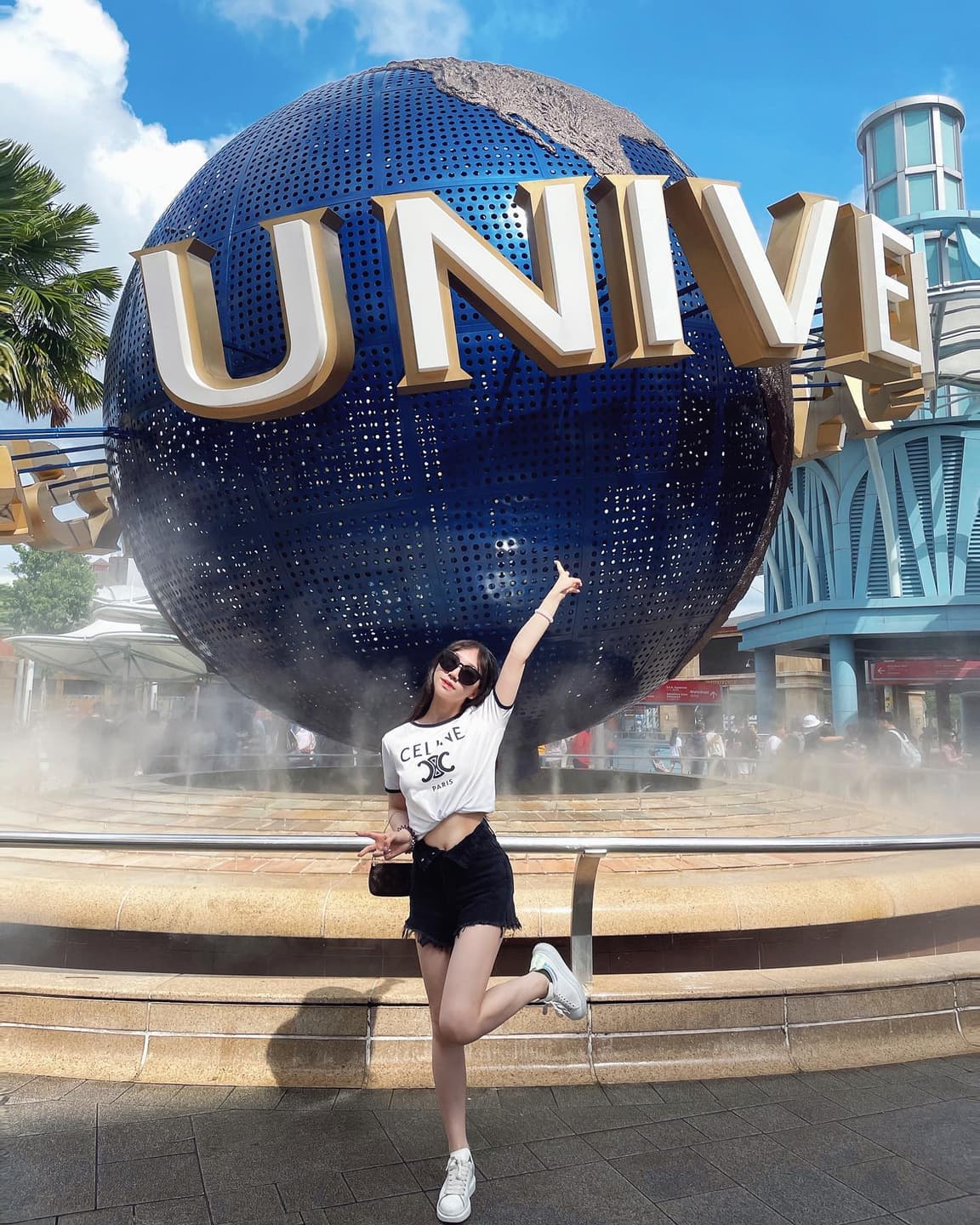 Hi everyone! I'm looking for some advice on travelling. I'm planning a trip soon and wou