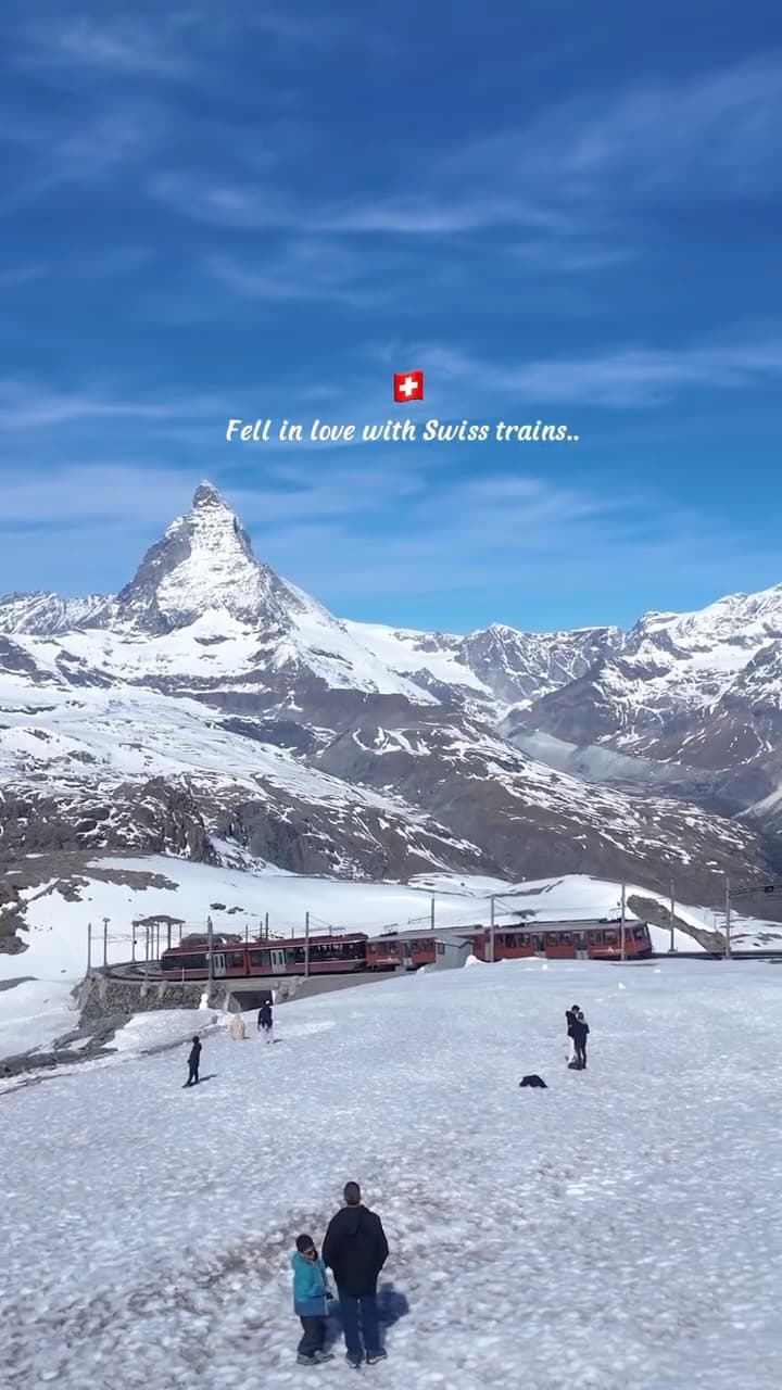 🇨🇭｜Following the train and enjoying the view 🚂..