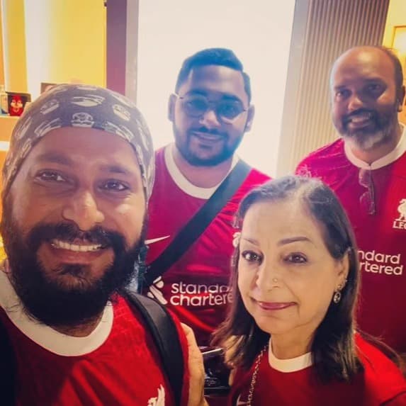Meeting Liverpool Legends 6