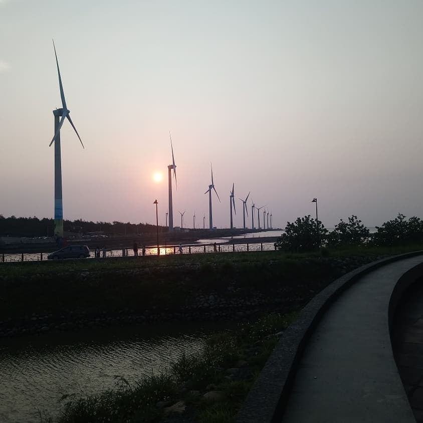 Sunset on the first day of Golden Week in Japan