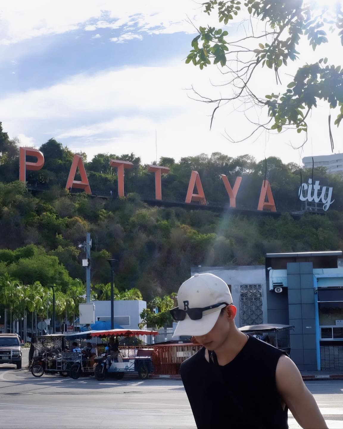 - 🇹🇭 Thai Pi