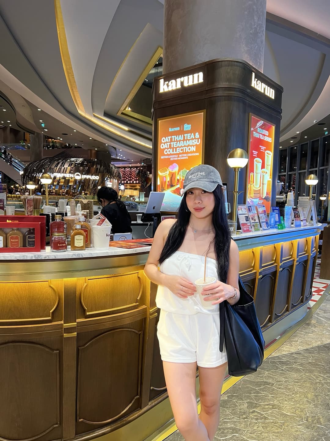 Some Bangkok bits 🤍🤎 8