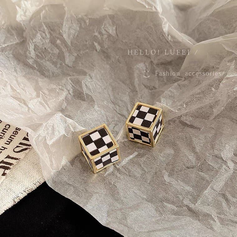 New Lattice Earring Map 3