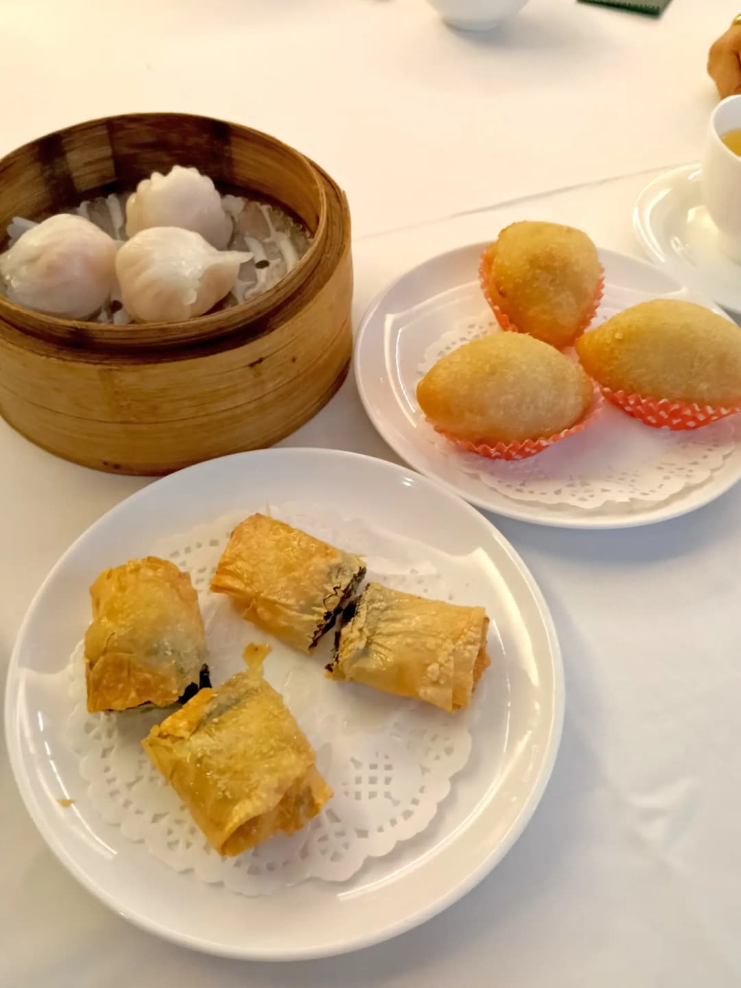 Wan Chai Yum Cha with Schoolmates 4