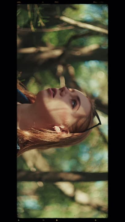 in frame: - - - - -