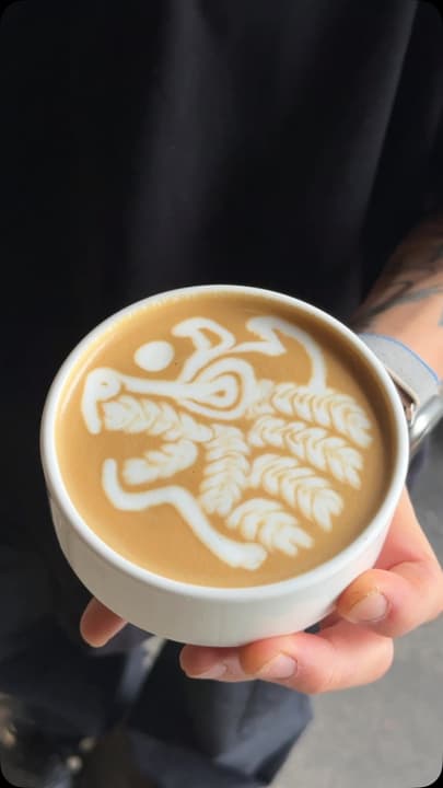 Wolf Latte Art Tutorial
