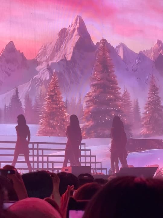 03/05/2026 ✨ APink 8th Concert: The Origin: APINK Feel so grateful that I was able to fi 6