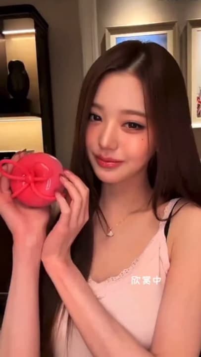 Yuan Ying Comb Share