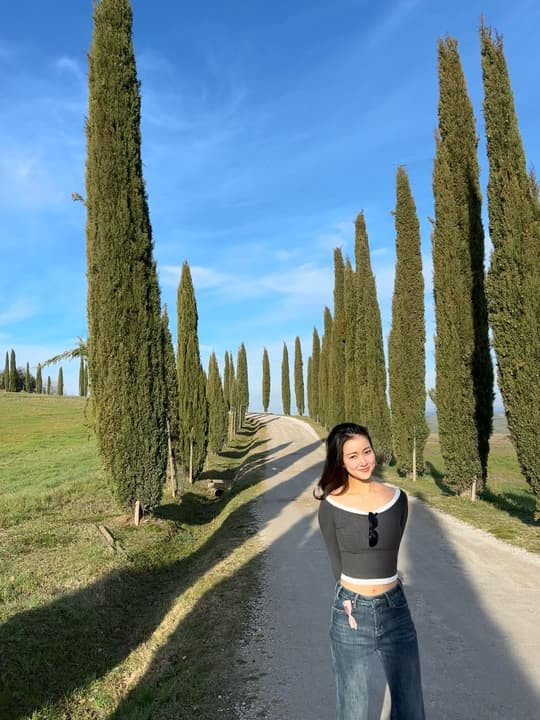 When's the next holiday, I wonder? 🍀 4