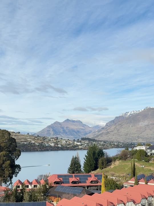 Queenstown & Glenorchy Sunny Day Map 7