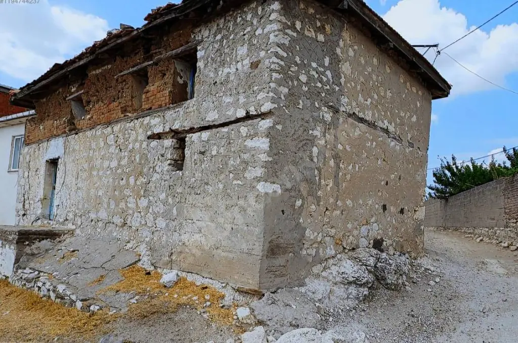 SAHİBİNDEN  SATILIK 3+1 DAİRE MÜKEMMEL FİYATA | İstanbul / Fatih | Kelepir Plus