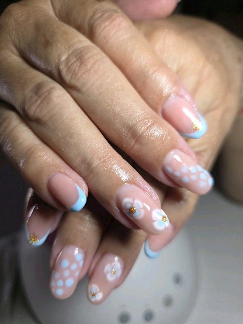 Manicura semipermanente