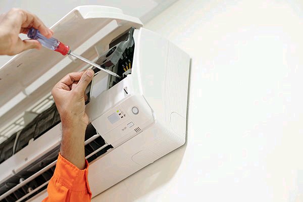 Técnico Aires Acondicionados