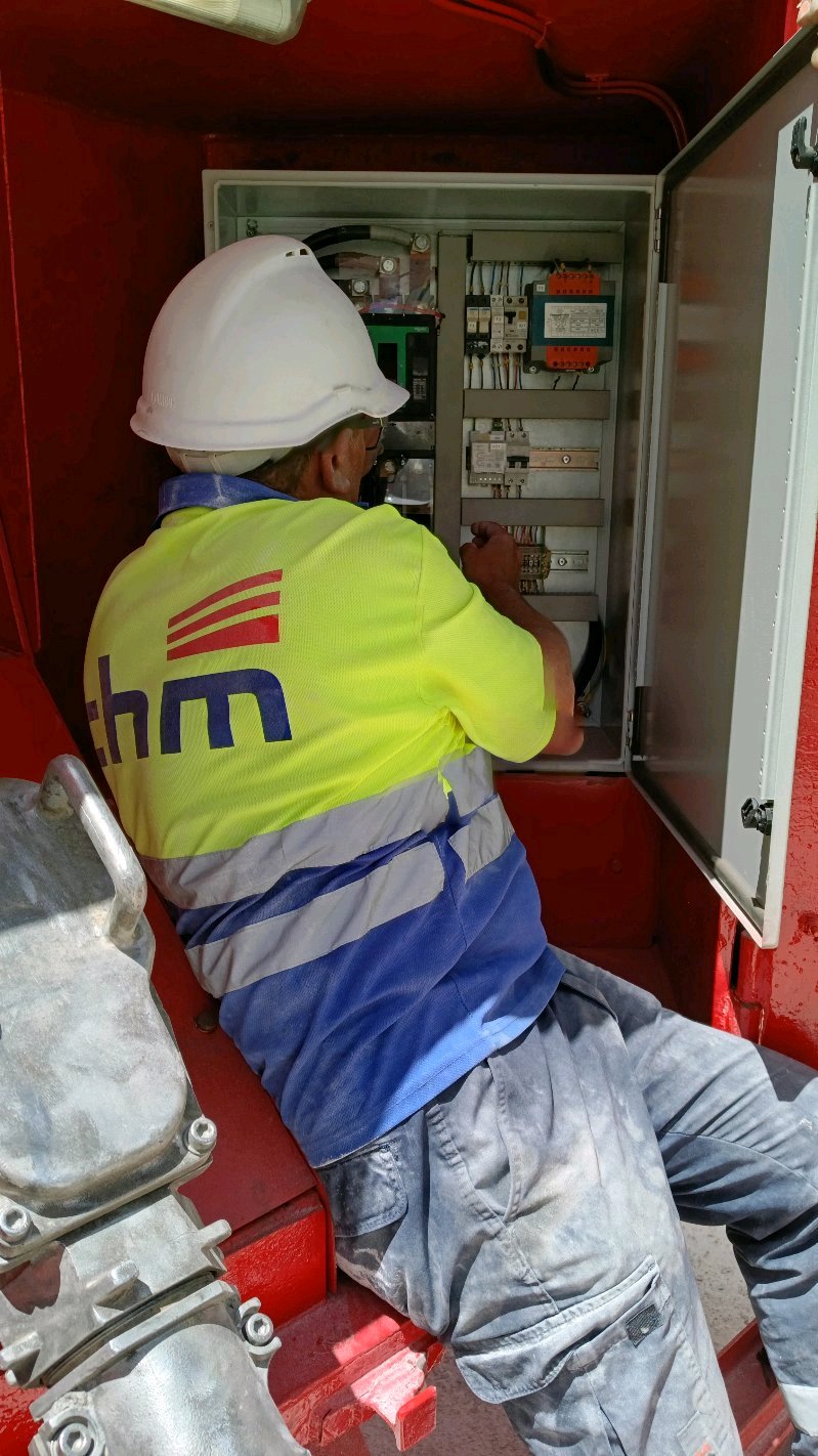 Electricista BT, MT y AT