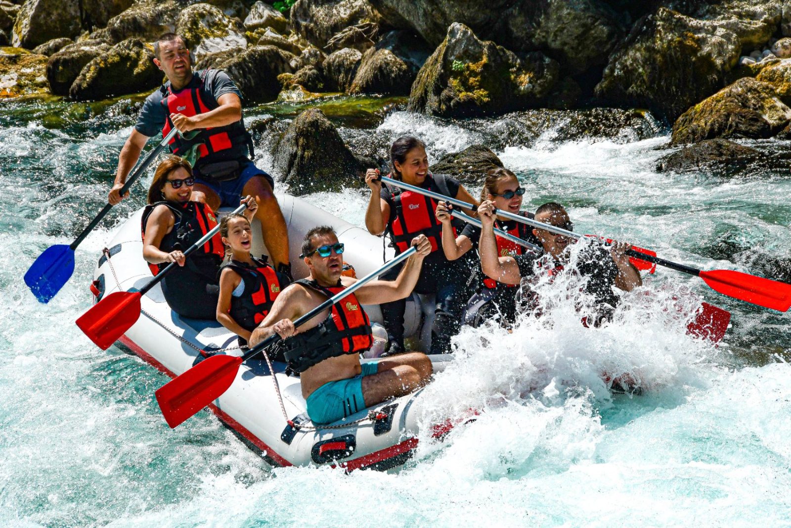 Rafting kroz kanjon Tare kod Foče