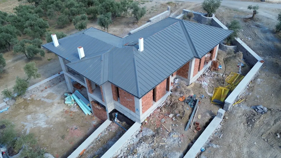 Çiniliköy Alüminyum Kenet Çatı Uygulaması – 18
