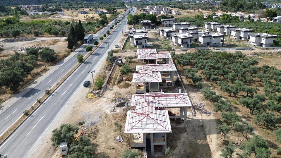 Çiniliköy Alüminyum Kenet Çatı Uygulaması – 4