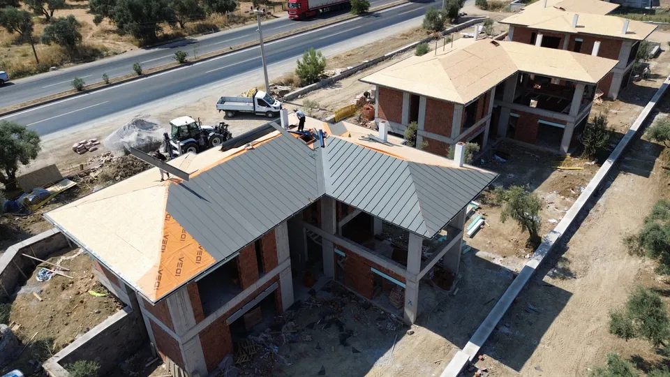 Çiniliköy Alüminyum Kenet Çatı Uygulaması – 15