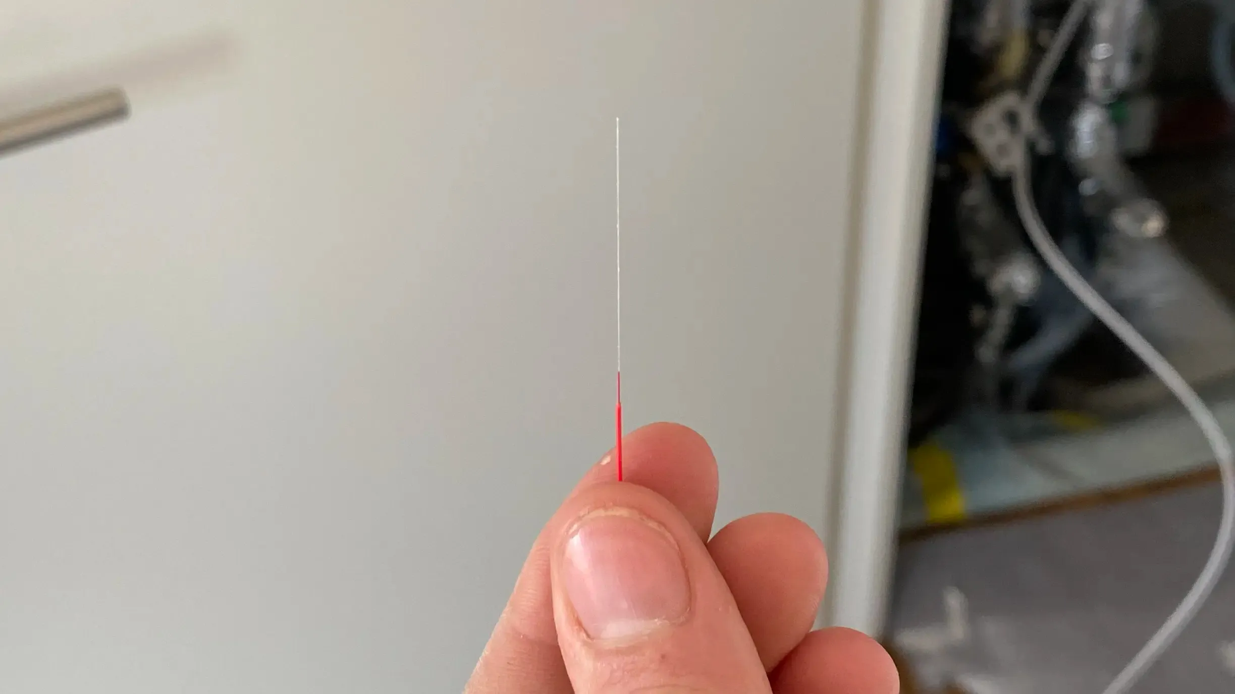 Afisoleret fiber kabel