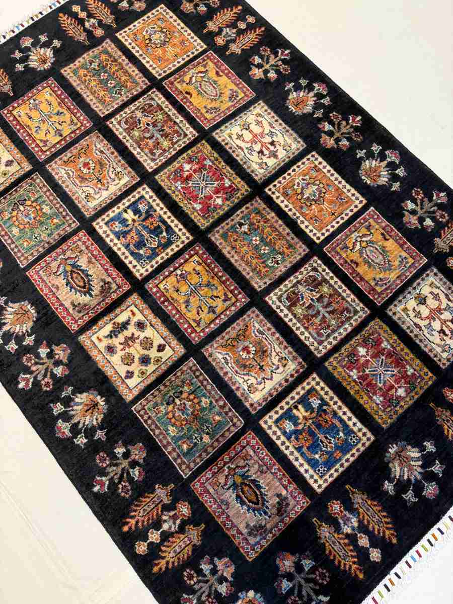 El Dokuma Afgan Halı Bahtiyari Desenli Kök Boya 126 x 181 cm küçük görsel 2