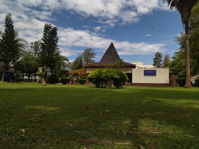 Vic Restaurant cover 1