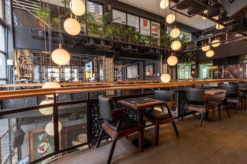 Cafe AMKA 1