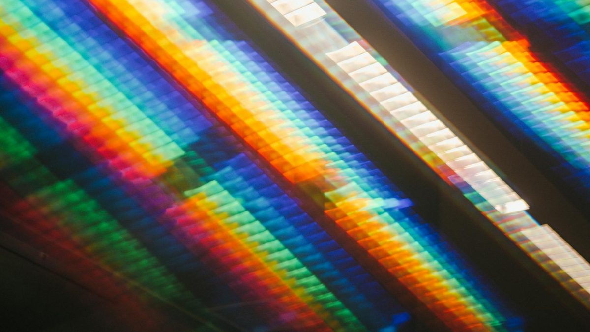 Visual representation of range variations showing spectrum from low to high values