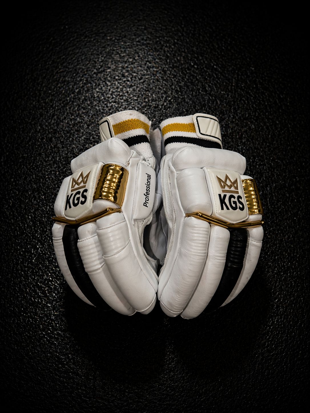 KGS Core Grip Batting Gloves – Durable & Comfortable Cricket Gloves for Regular Usage preview 2