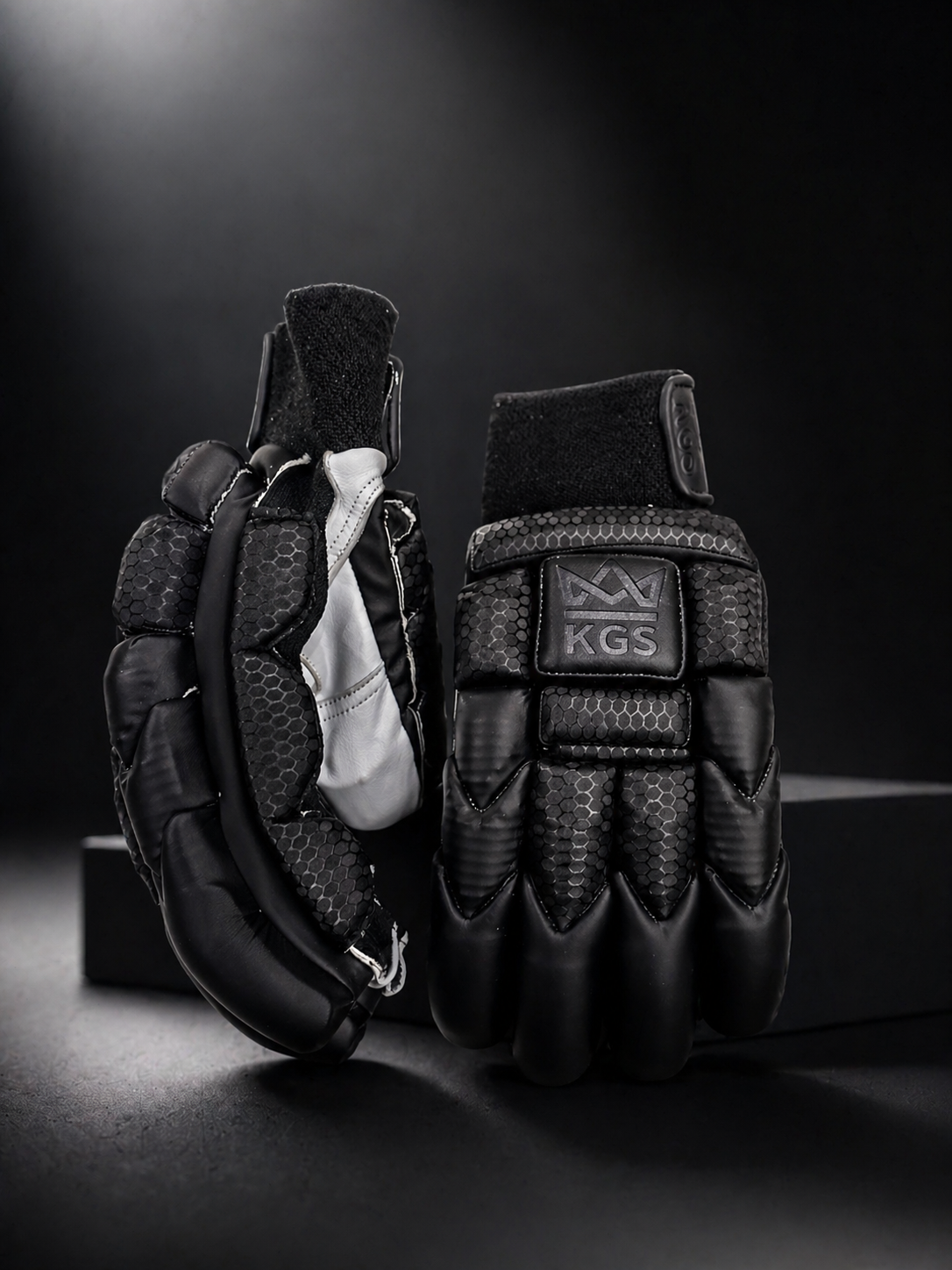 KGS Elite Stealth Batting Gloves – Premium Black Cricket Gloves with Pro-Level Protection preview 7