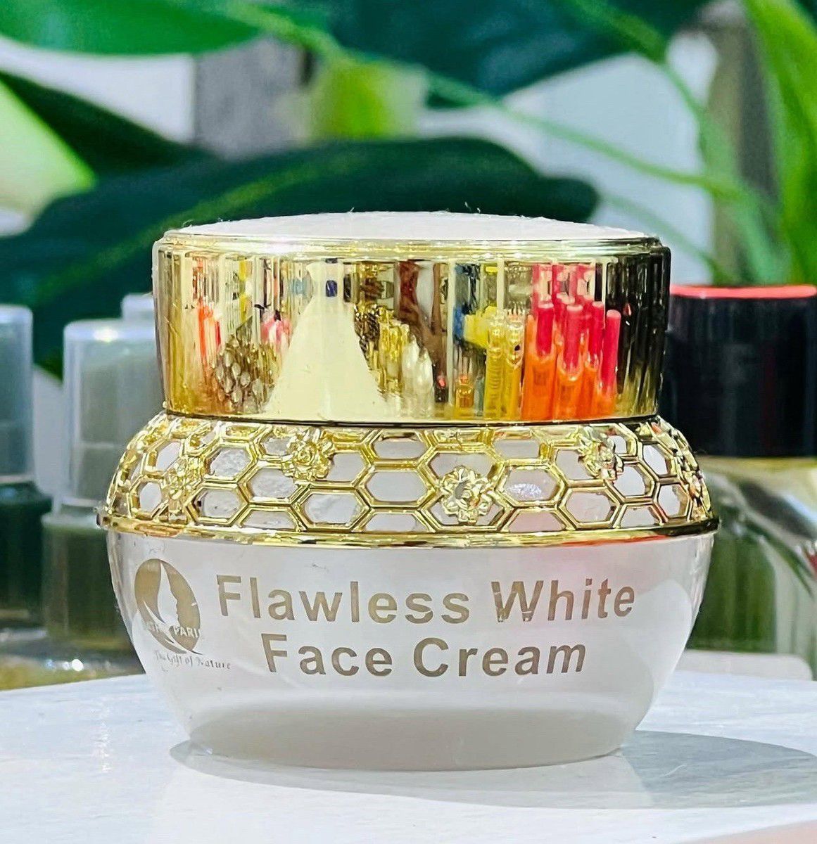 Flawless White Face Cream 30g With SPF 30 (7days Action)-02