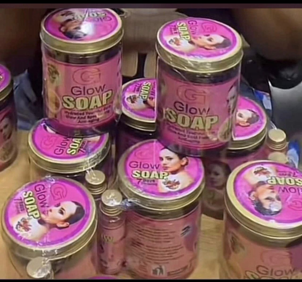 G- Glow 7days Whitening Soap 500g (whitens Up To 4 Shades Without Using Cream)-02
