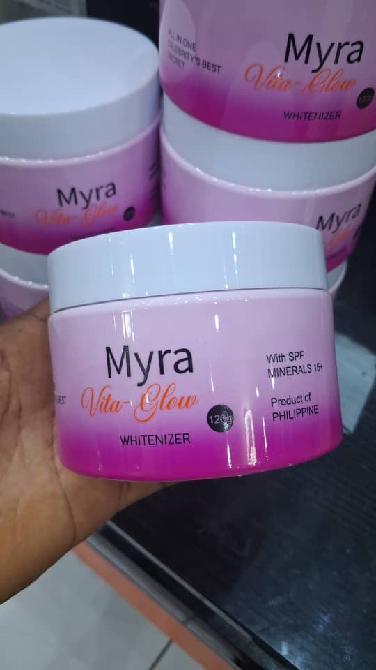 Myra Vita-Glow Whitenizer Face Cream 120g