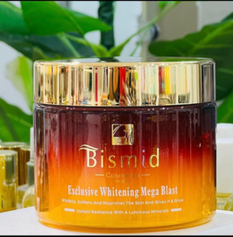 Bismid Exclusive mega blast whitens, softens and nourishes the skin lotion 500g
