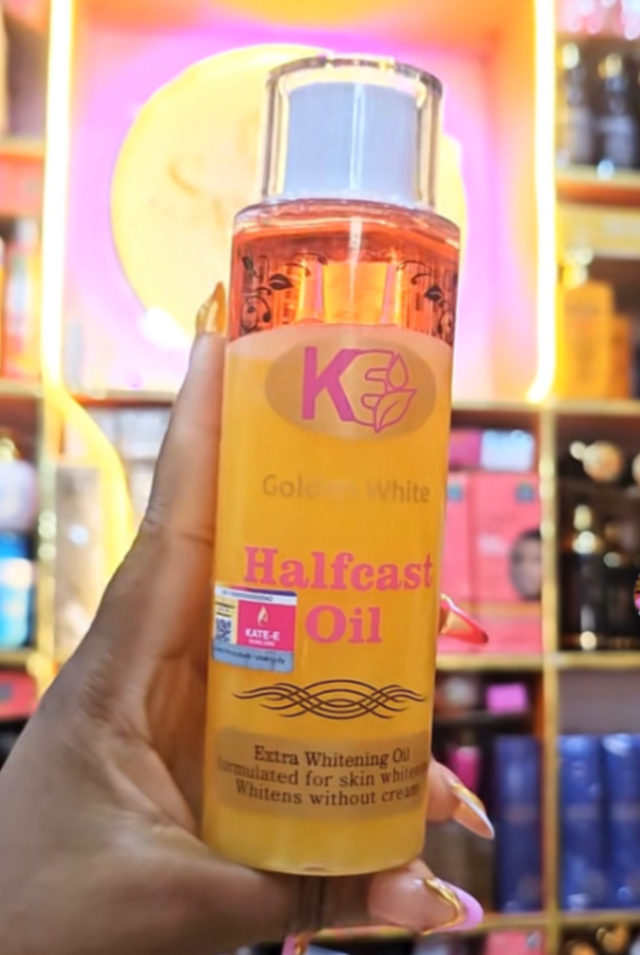 Golden White  Oil Extra Whitening Oil  (Whitens Without Using Cream)