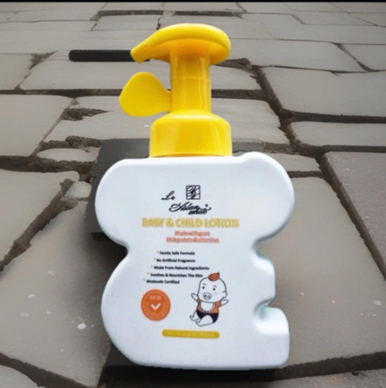 Le Asian White Baby & Child Nourishing & Brightening Lotion 400ml